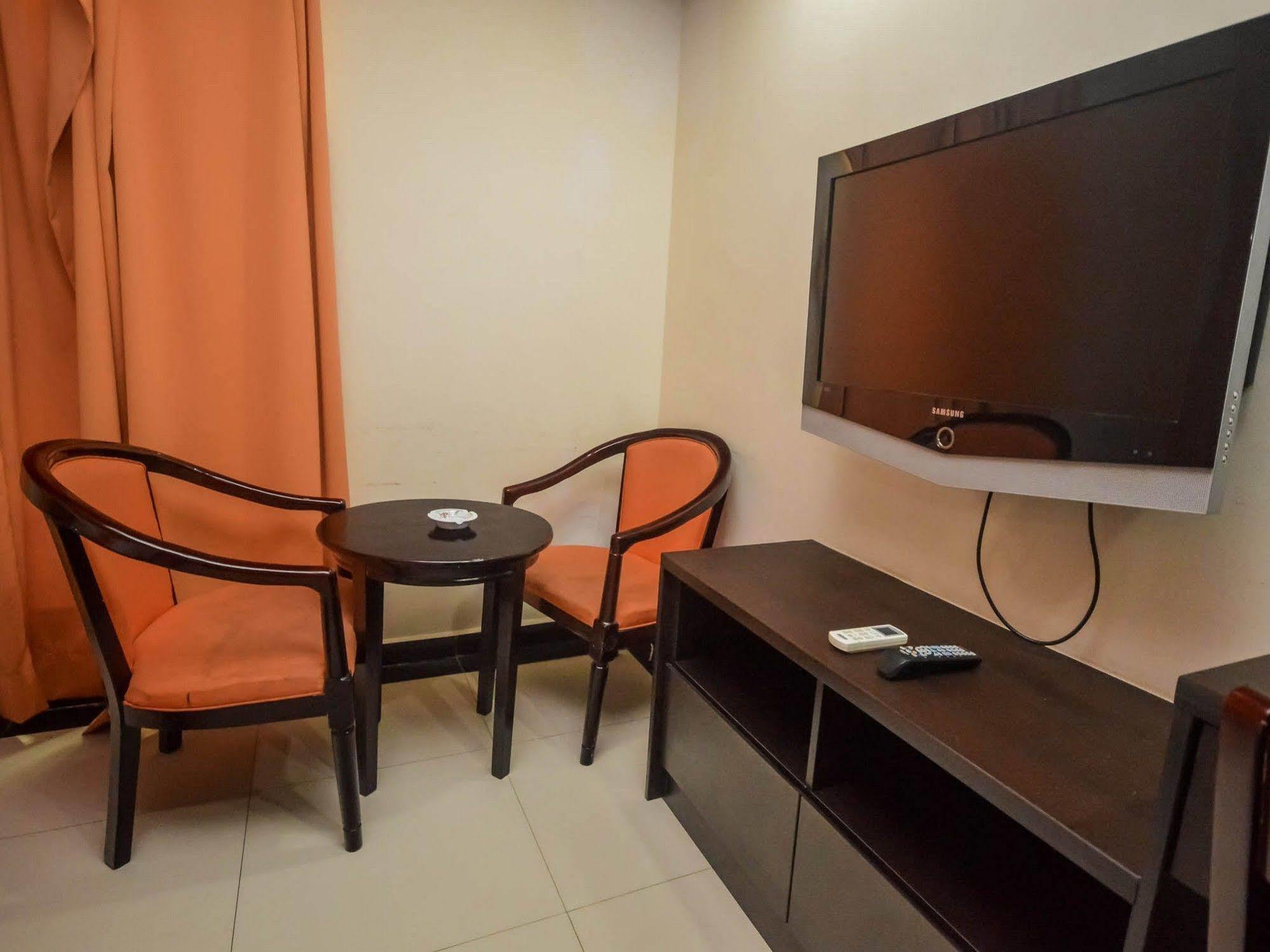 Nida Rooms Rawang Central Utama Buitenkant foto